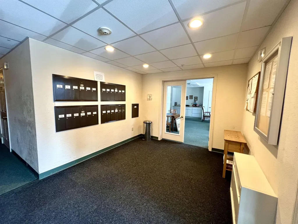 15 Lovell Street Nashua NH 03060