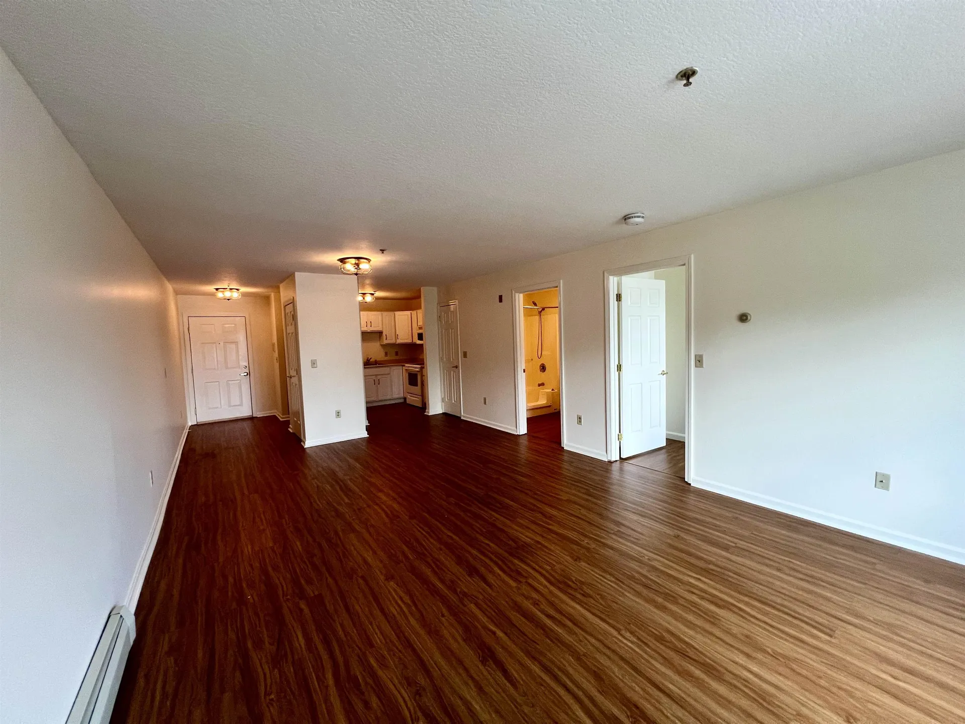 15 Lovell Street Nashua NH 03060