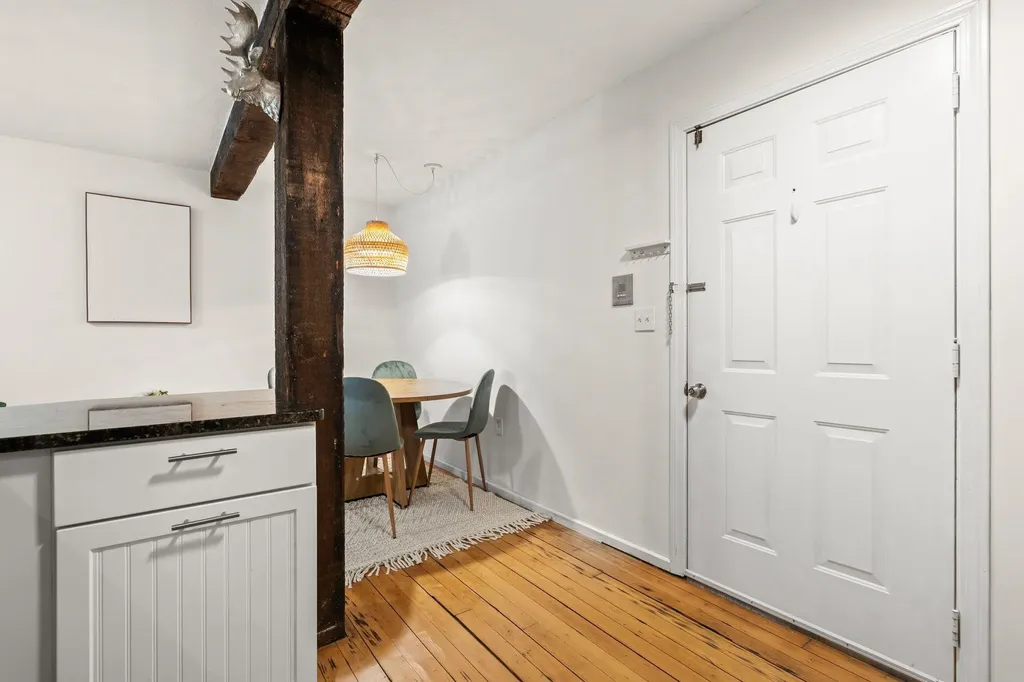 90 Fleet Street Portsmouth NH 03801