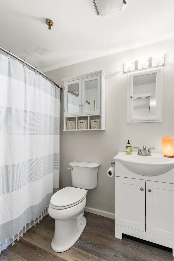 90 Fleet Street Portsmouth NH 03801