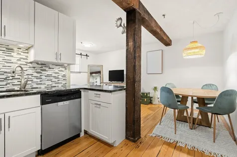 90 Fleet Street Portsmouth NH 03801