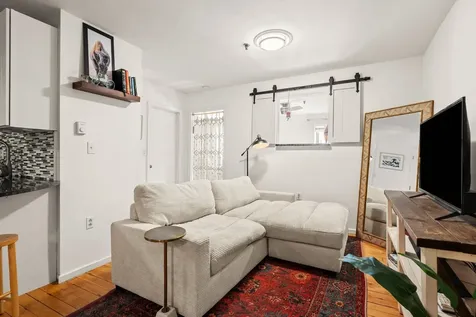 90 Fleet Street Portsmouth NH 03801