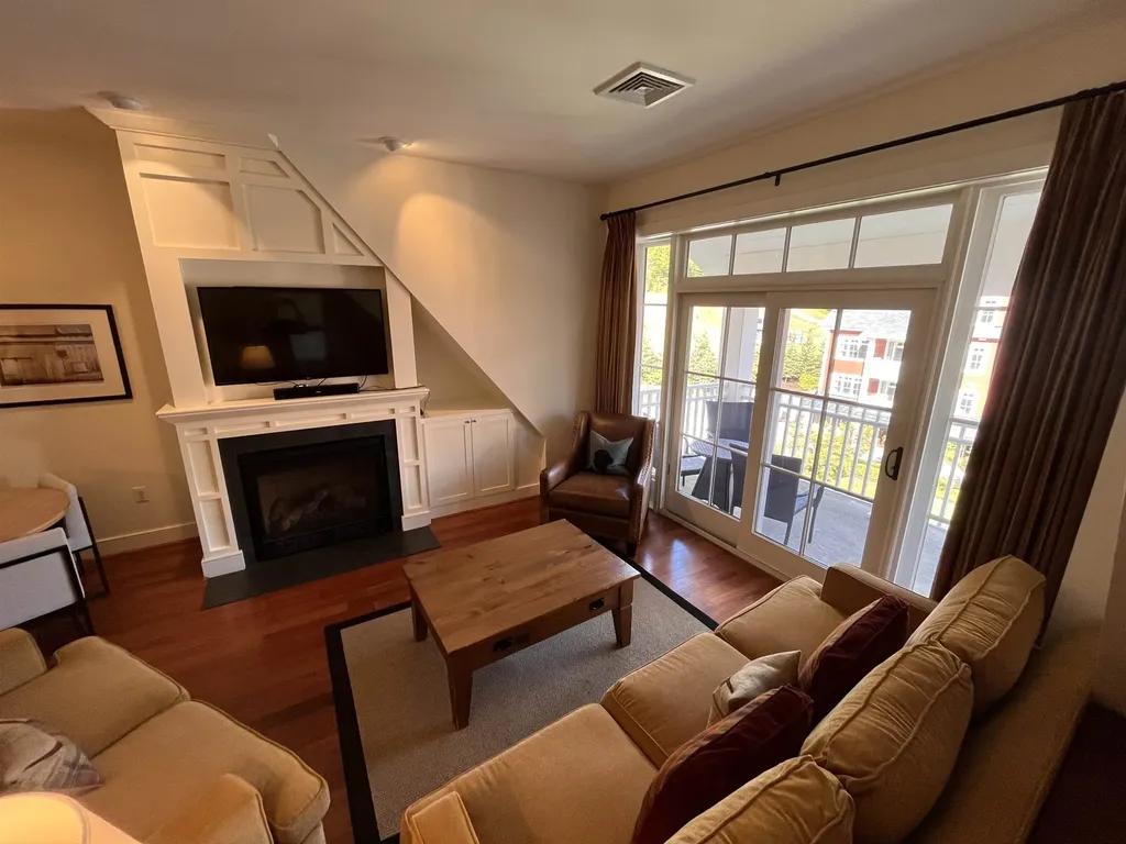 102 Forest Drive Warren VT 05674