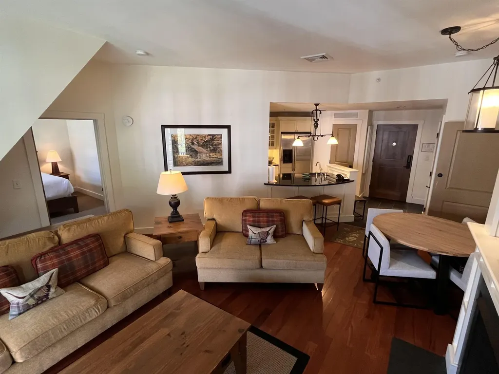 102 Forest Drive Warren VT 05674