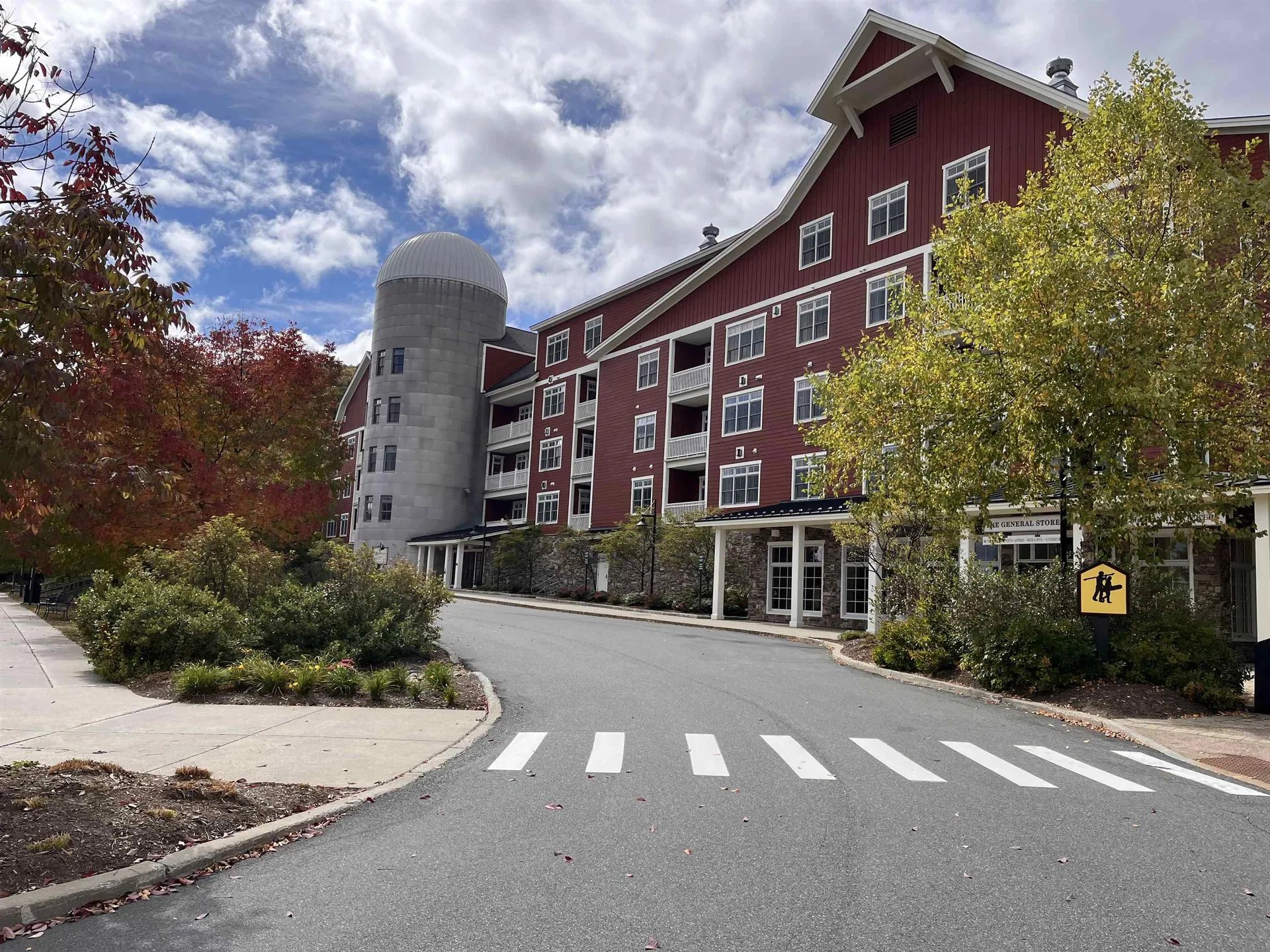 102 Forest Drive Warren VT 05674