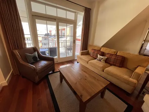 102 Forest Drive Warren VT 05674