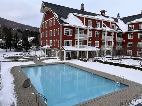 102 Forest Drive Warren VT 05674