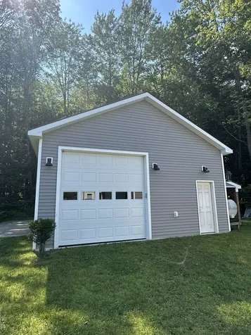 56 Quint Street Conway NH 03818