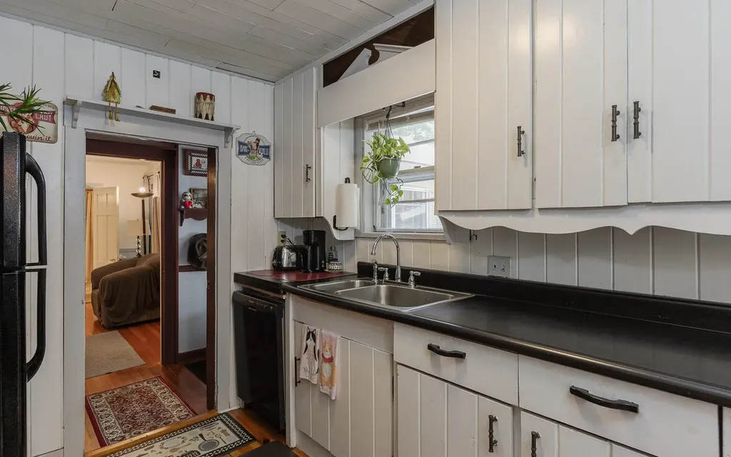 69 Perry Avenue Charlestown NH 03603