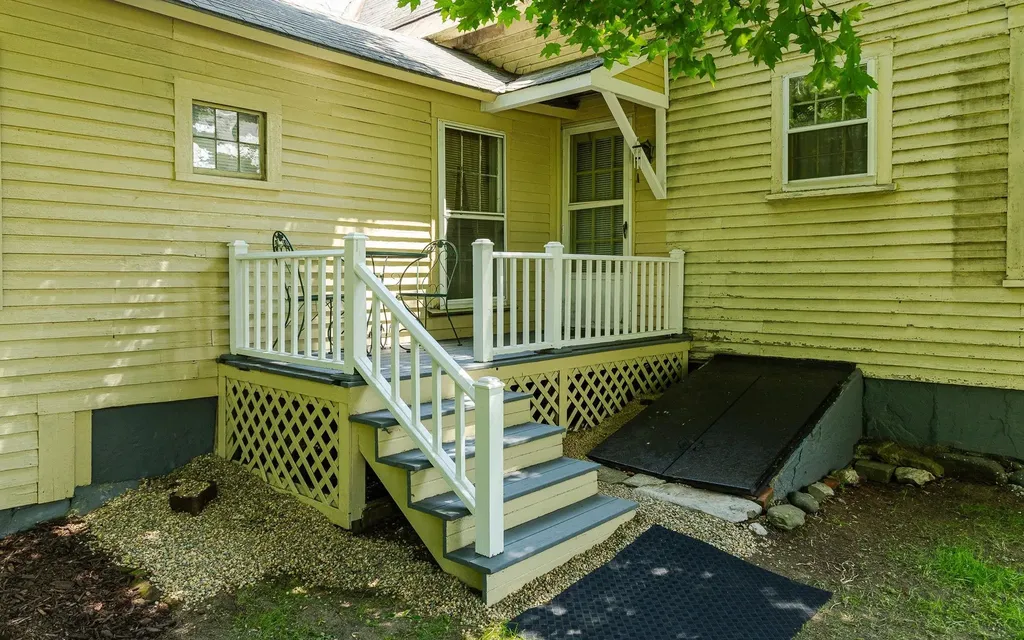 69 Perry Avenue Charlestown NH 03603