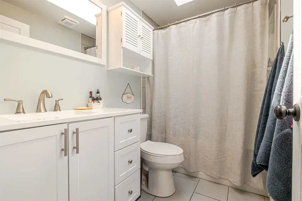 17 Wiggin Street Concord NH 03301