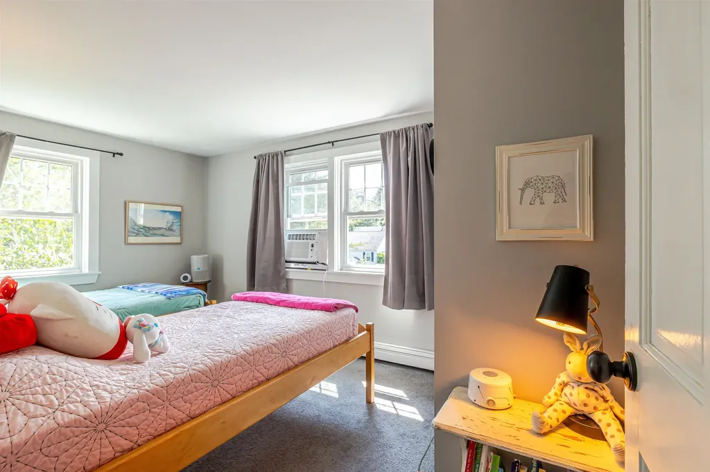 17 Wiggin Street Concord NH 03301