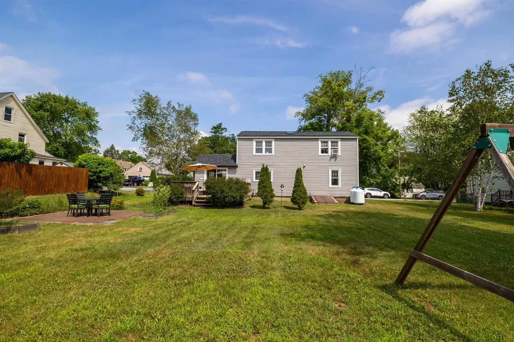 17 Wiggin Street Concord NH 03301