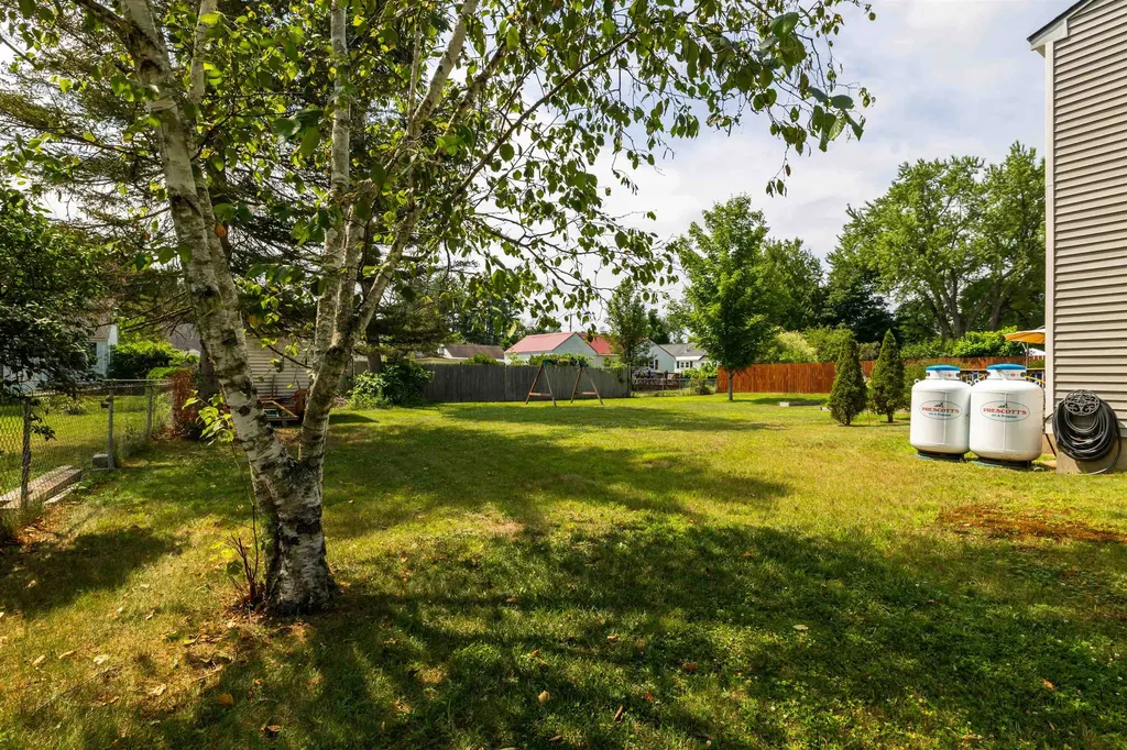 17 Wiggin Street Concord NH 03301