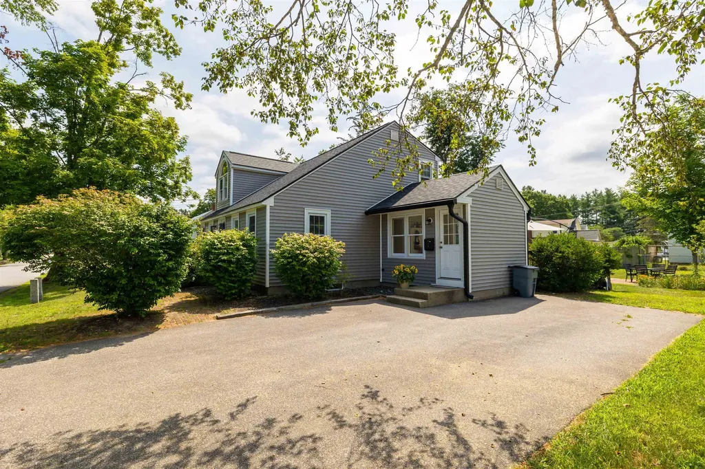 17 Wiggin Street Concord NH 03301