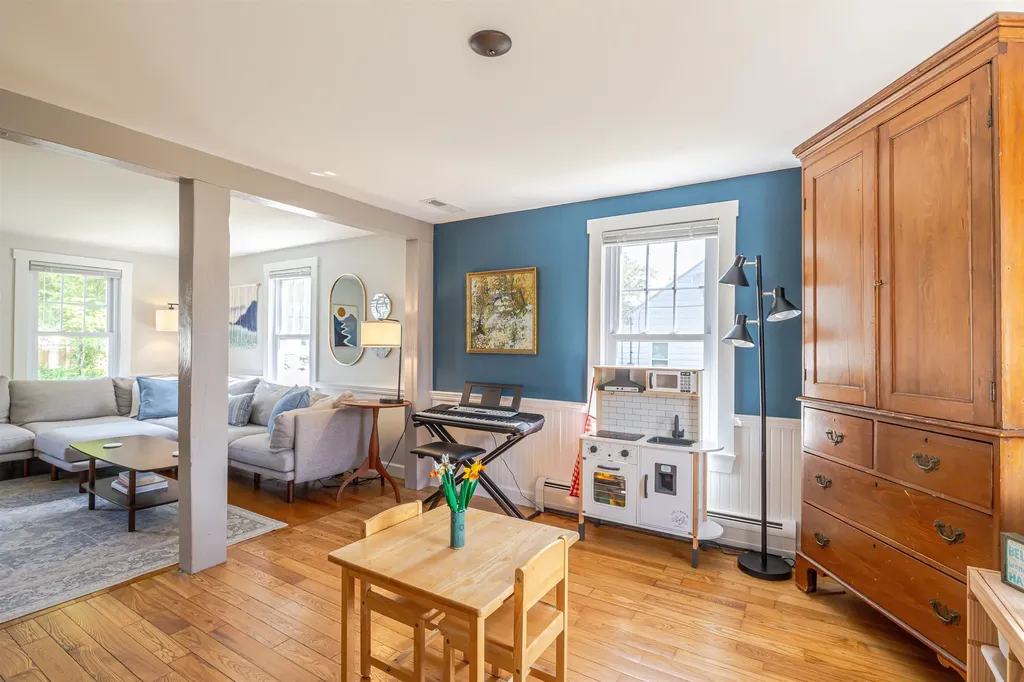 17 Wiggin Street Concord NH 03301