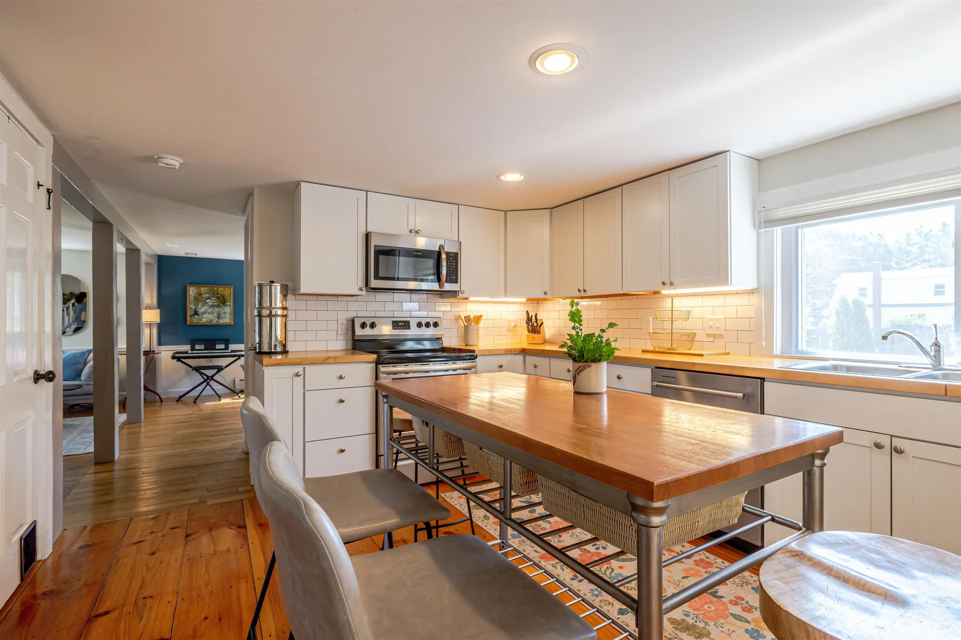 17 Wiggin Street Concord NH 03301