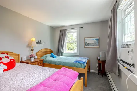 17 Wiggin Street Concord NH 03301