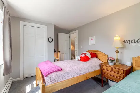 17 Wiggin Street Concord NH 03301