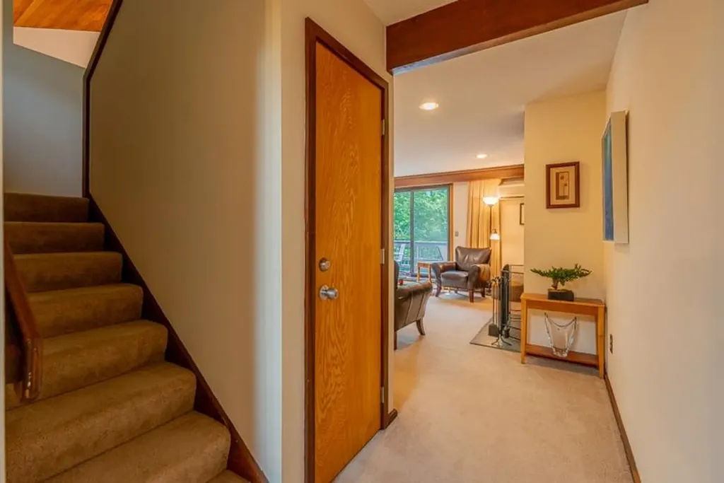 12 Murray Hill Heights Road Manchester VT 05255