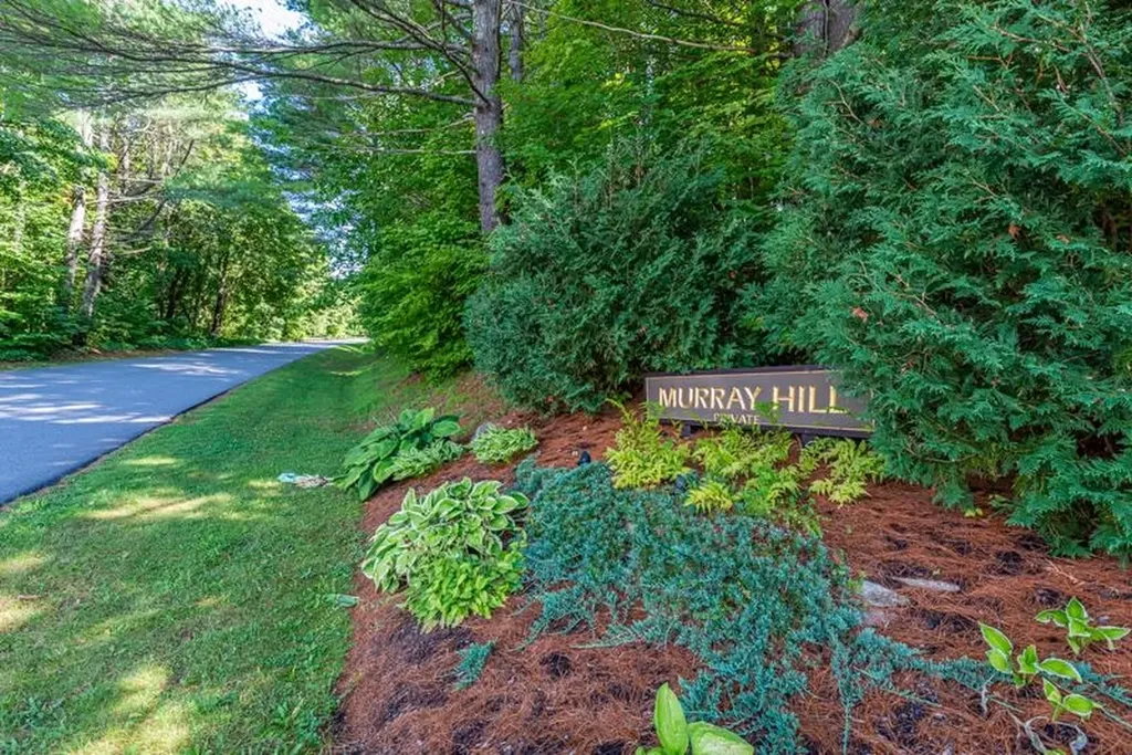 12 Murray Hill Heights Road Manchester VT 05255