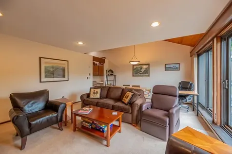 12 Murray Hill Heights Road Manchester VT 05255