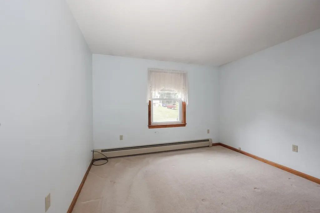10 Waterville Drive Merrimack NH 03054