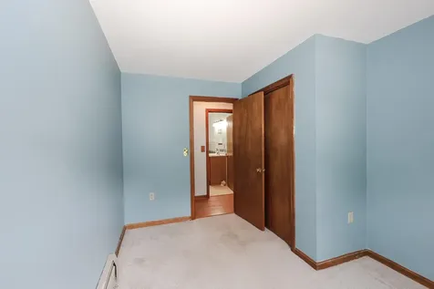 10 Waterville Drive Merrimack NH 03054