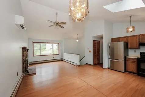 10 Waterville Drive Merrimack NH 03054