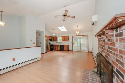 10 Waterville Drive Merrimack NH 03054