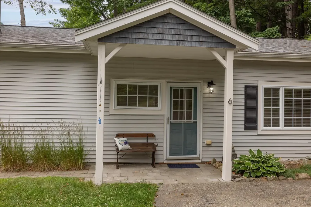 34 Floral Avenue Dover NH 03820