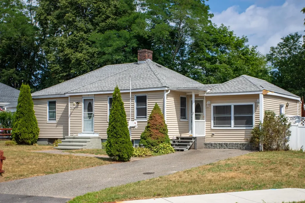 7 Hall Court Portsmouth NH 03801
