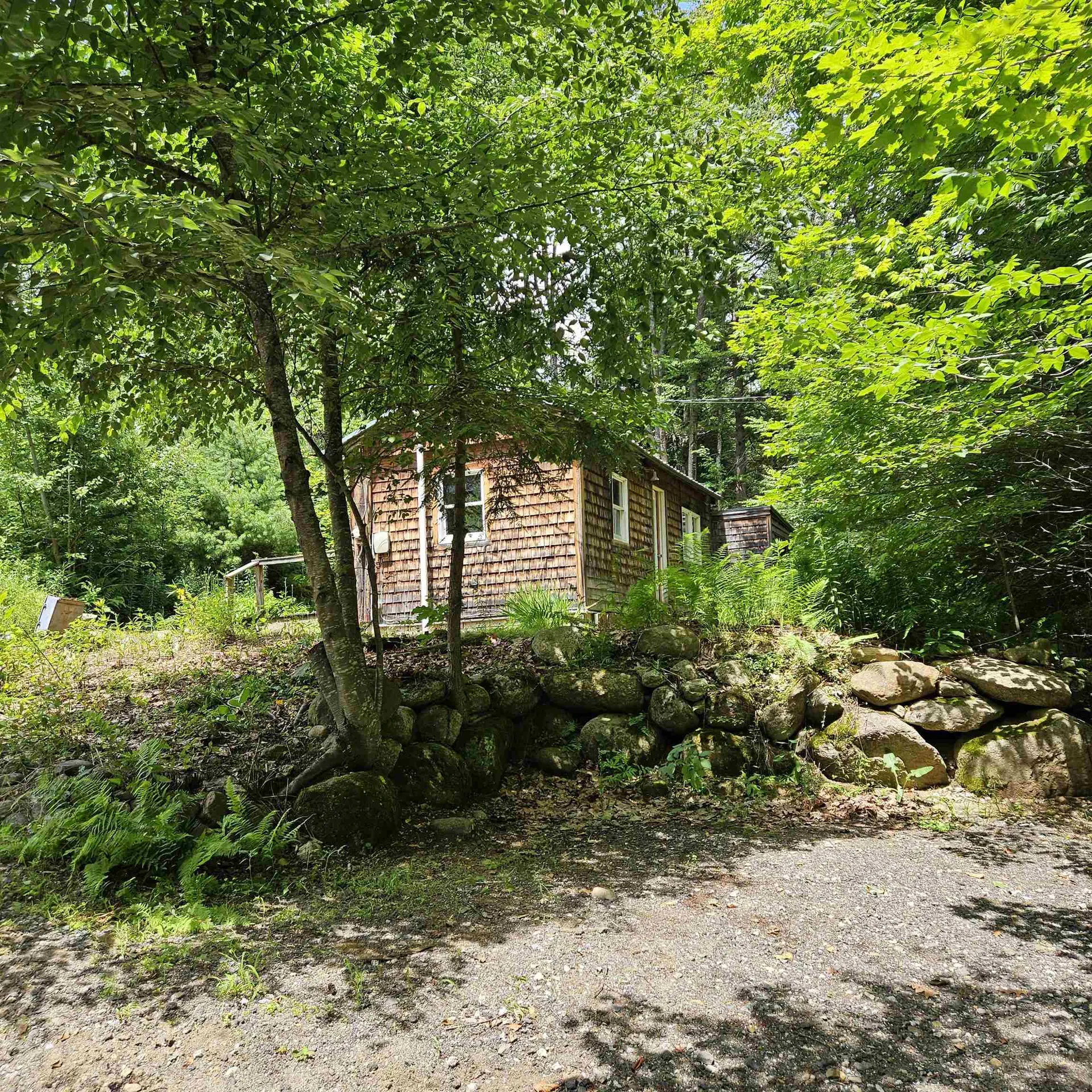 466 Beard Road Hillsborough NH 03244