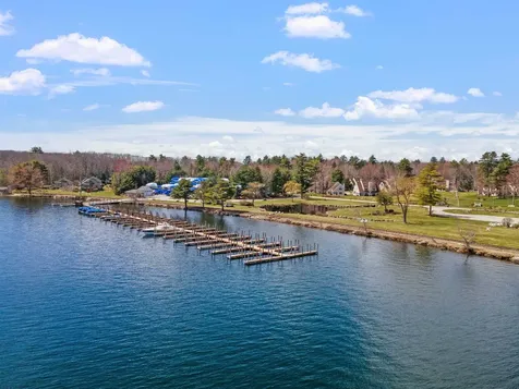 47 Clover Lane Laconia NH 03246