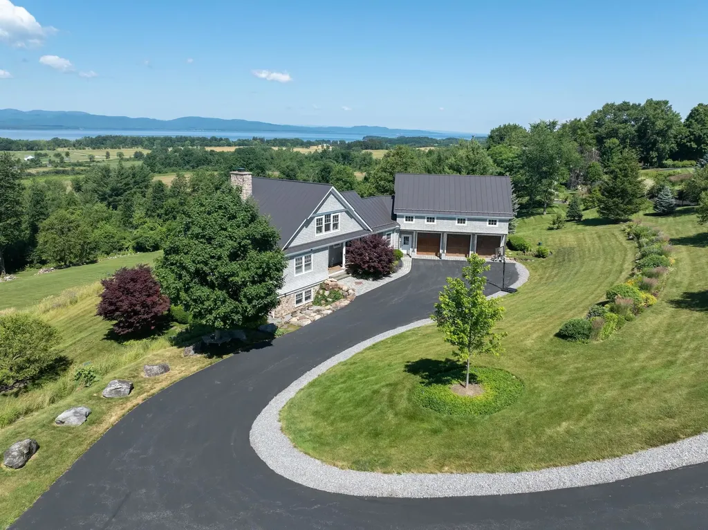 900 Crosswinds Drive Charlotte VT 05445