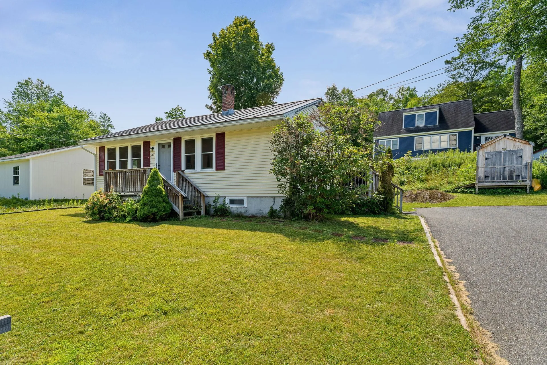 37 Atwood Avenue Woodstock VT 05091