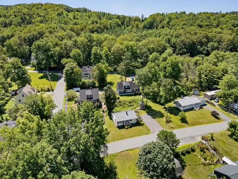 37 Atwood Avenue Woodstock VT 05091