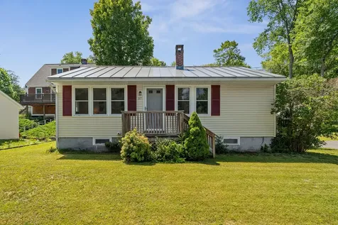 37 Atwood Avenue Woodstock VT 05091