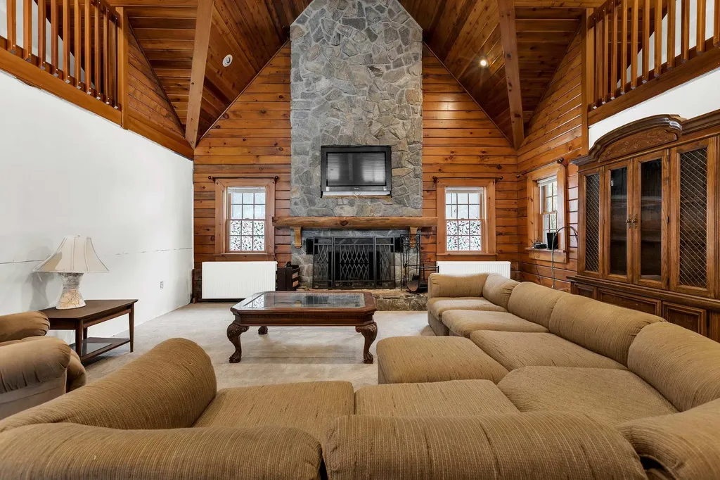 1104 Main Street Cavendish VT 05142