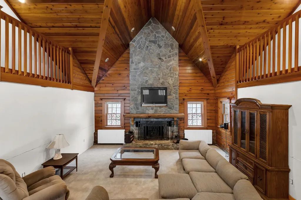 1104 Main Street Cavendish VT 05142