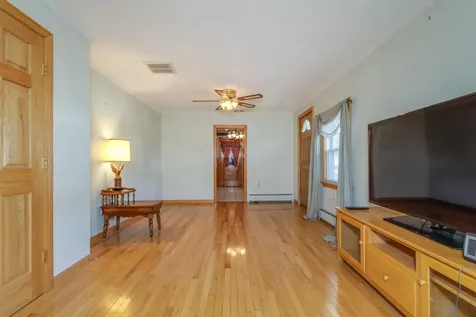 43 Branch Turnpike Concord NH 03301