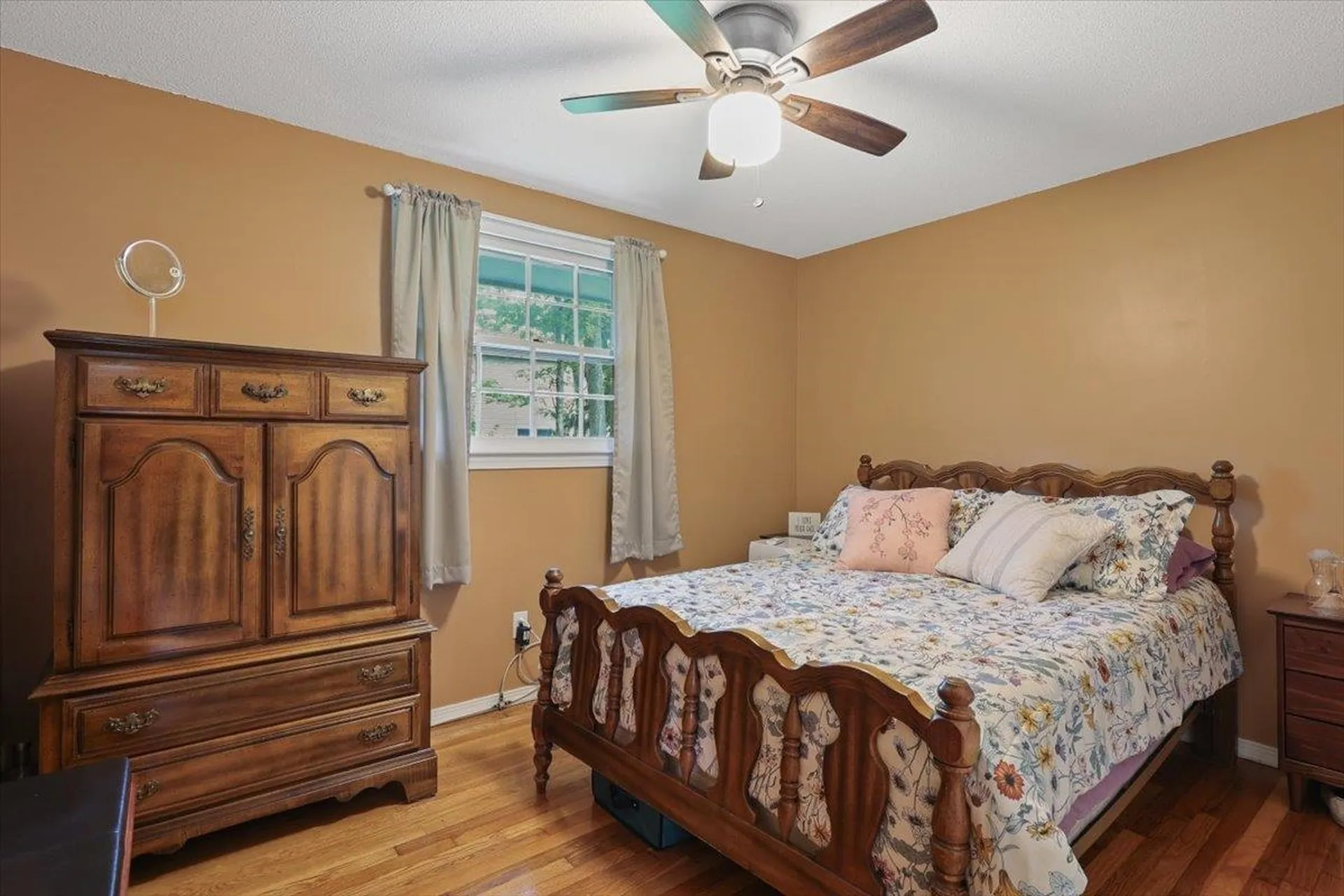 7 Nelson Street Nashua NH 03063-3416