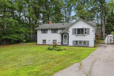 7 Nelson Street Nashua NH 03063-3416