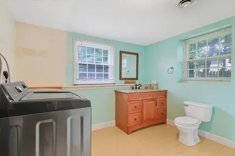 7 Nelson Street Nashua NH 03063-3416