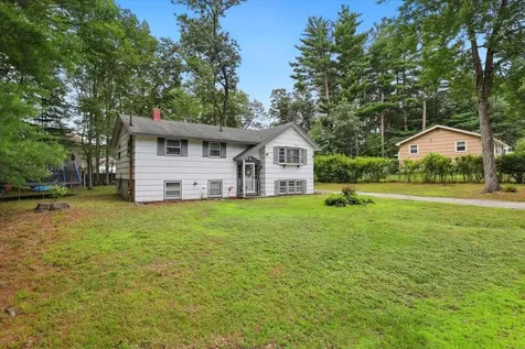 7 Nelson Street Nashua NH 03063-3416