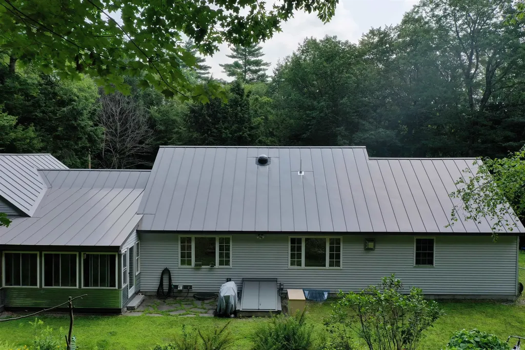 60 Cheney Road Newbury NH 03255