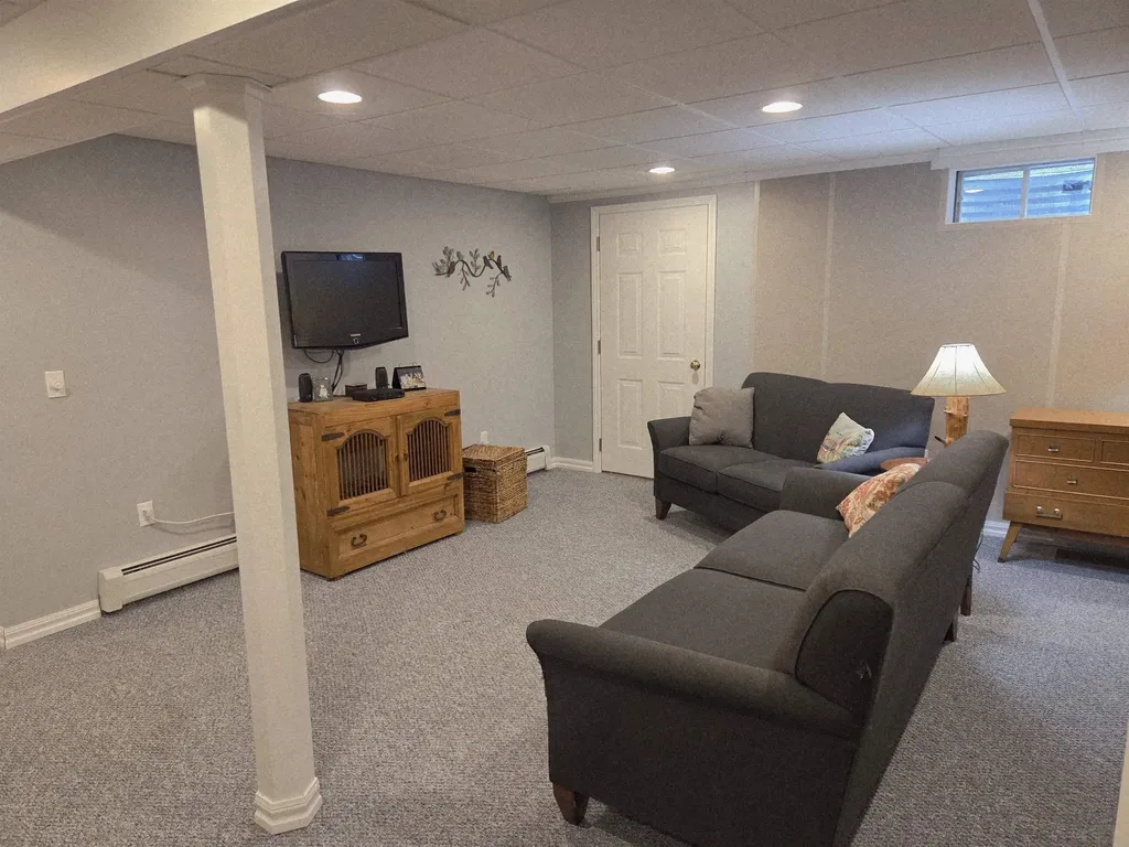 60 Cheney Road Newbury NH 03255