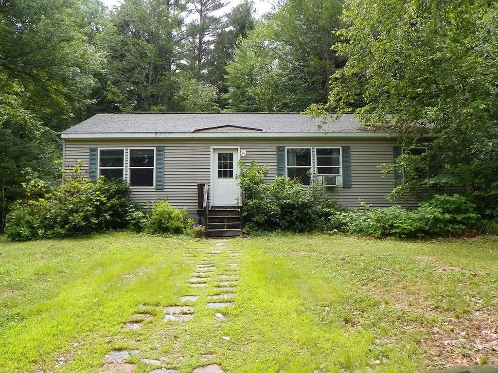 137 Durrell Road Tamworth NH 03886