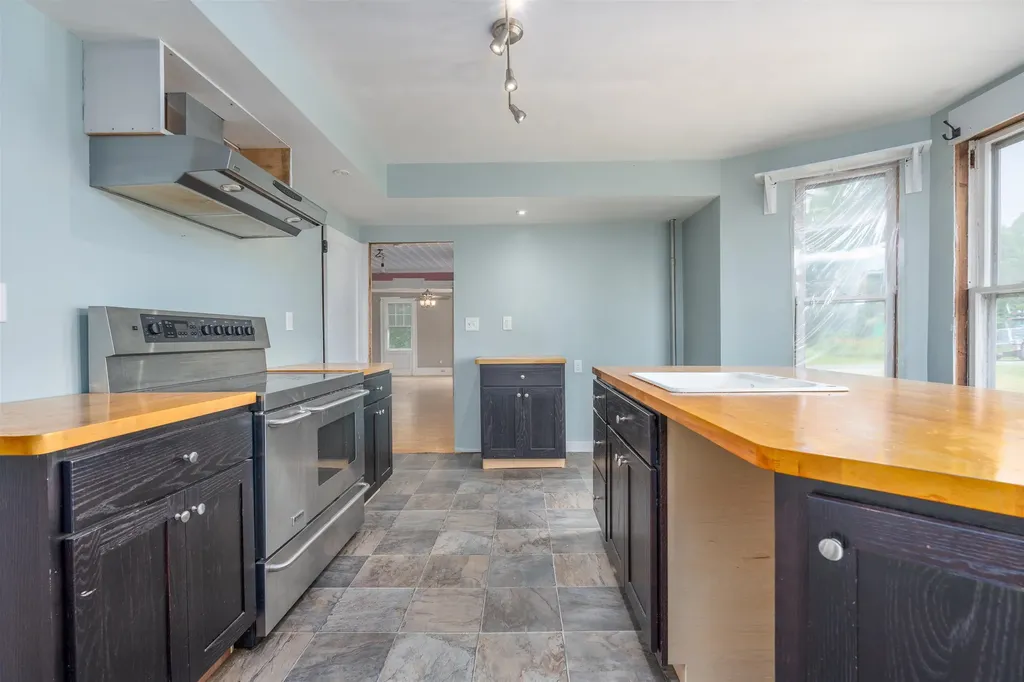 66 Littleworth Road Dover NH 03820