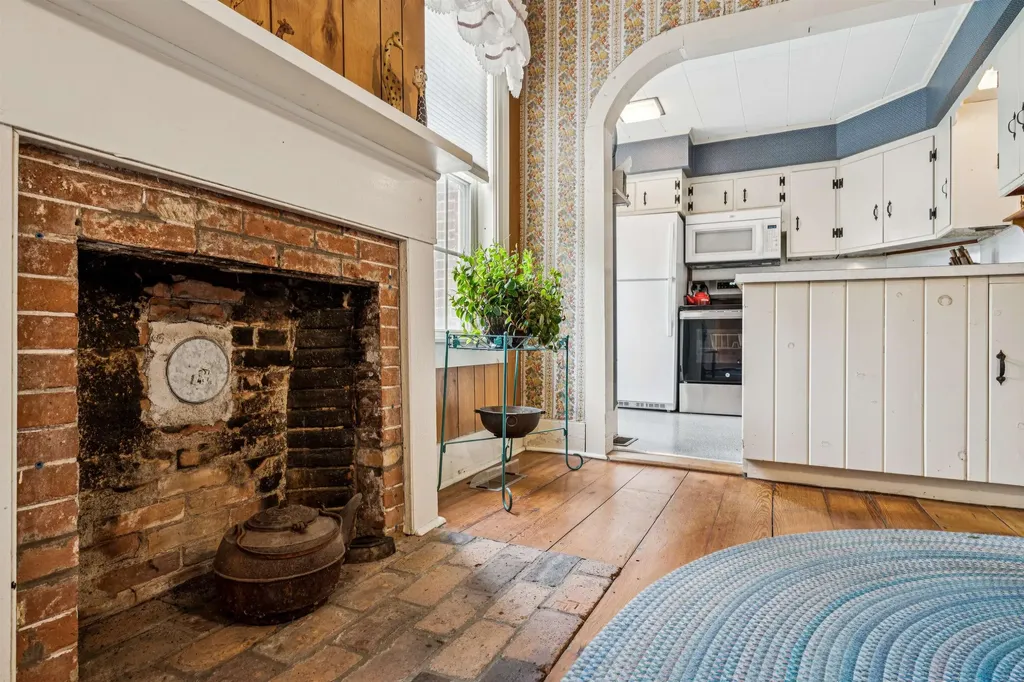 3782 Us Route 113 Thetford VT 05075